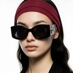 💯 - Authentic New Gucci GG0811S 001 Black / Grey Lens